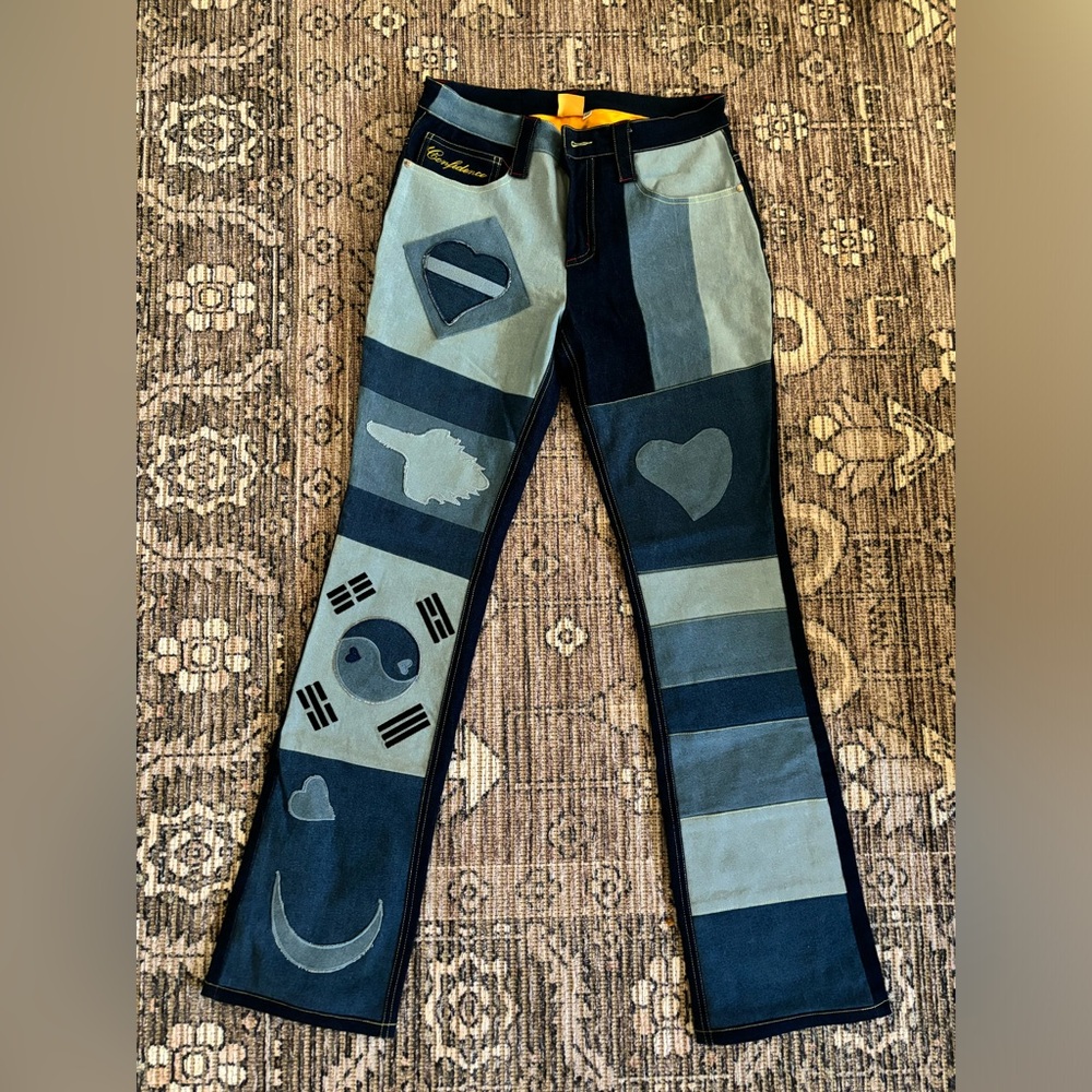 When Smoke Clears Jeans - LIKE NEW - SIZE 28